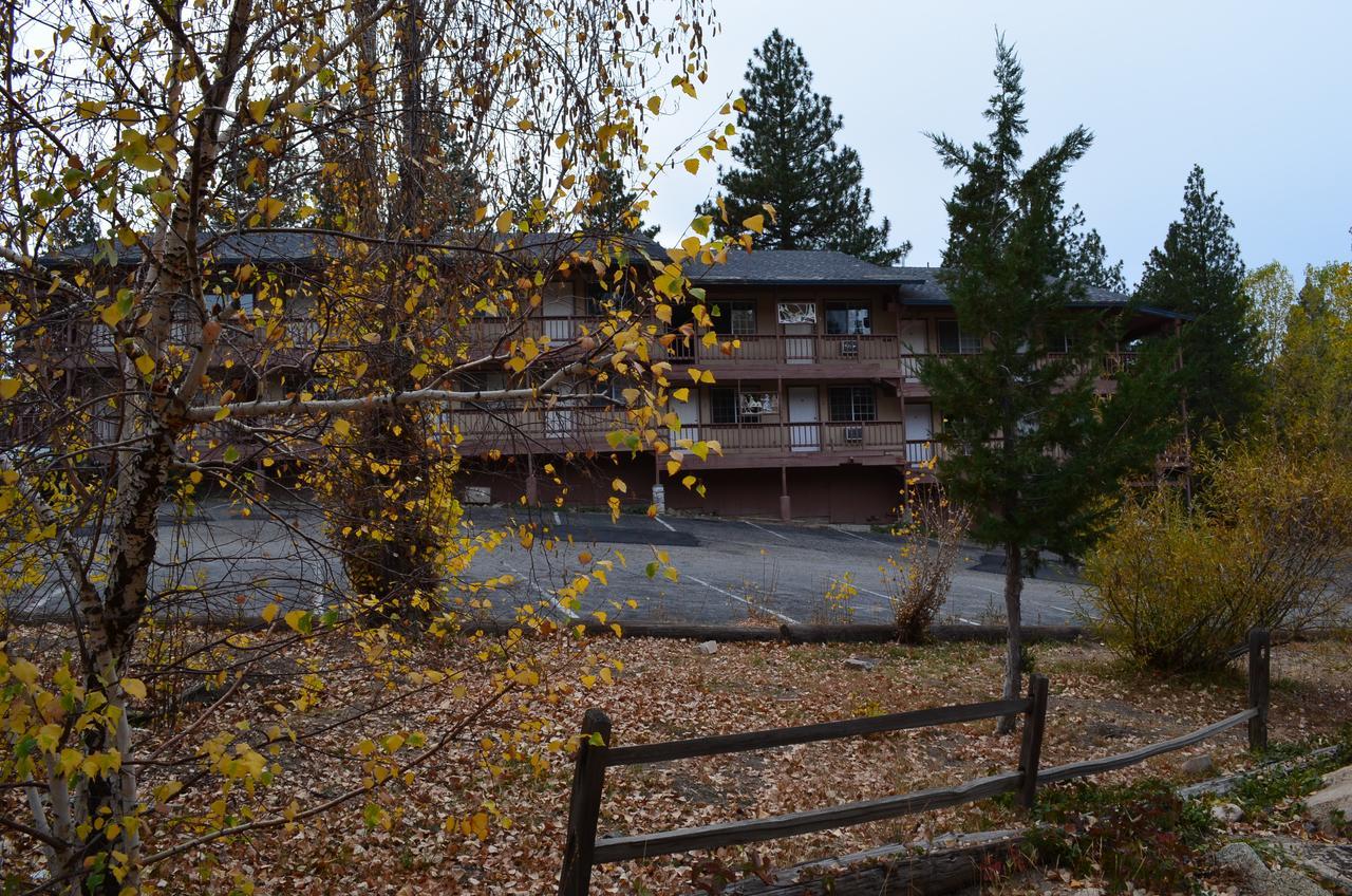 Deep Creek Motel Running Springs Eksteriør billede